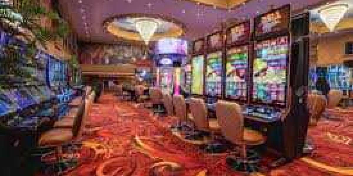 Basic Strategy for Blackjack: Improving Your Odds